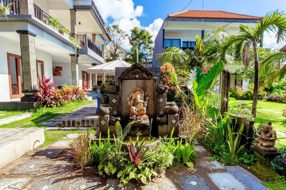 D'Canggu Homestay - photo 15