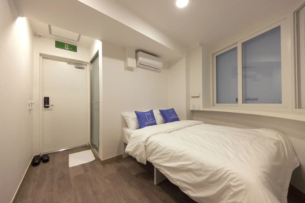 K-Guesthouse Myeongdong 1 - photo 2