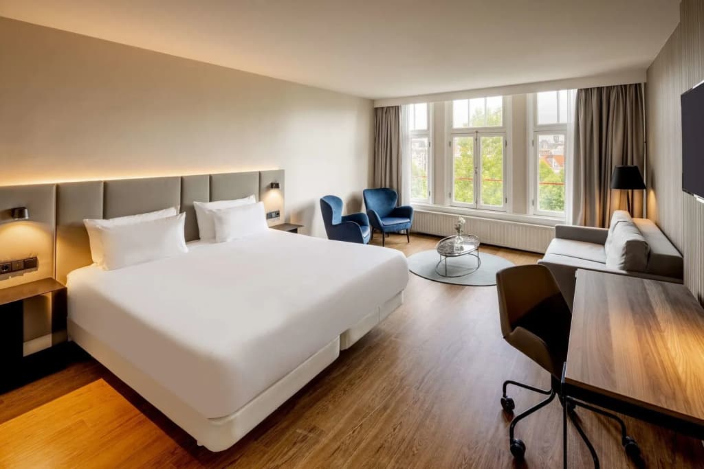 NH Amsterdam Schiller - photo 6