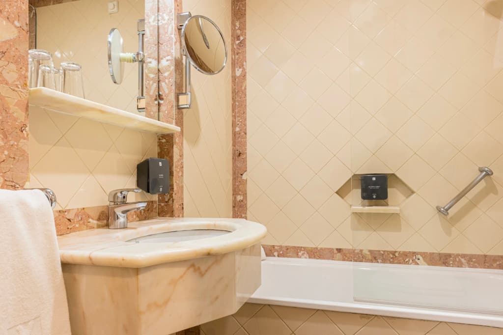 SANA Rex Hotel - photo 37