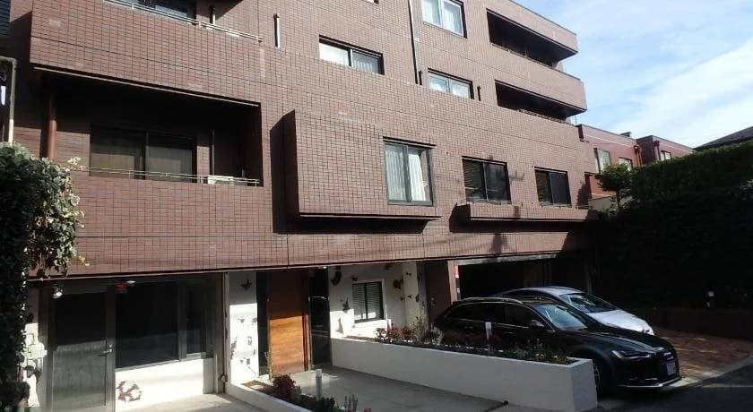Bed & Breakfast RENGA Daikanyama - Hostel - photo 1