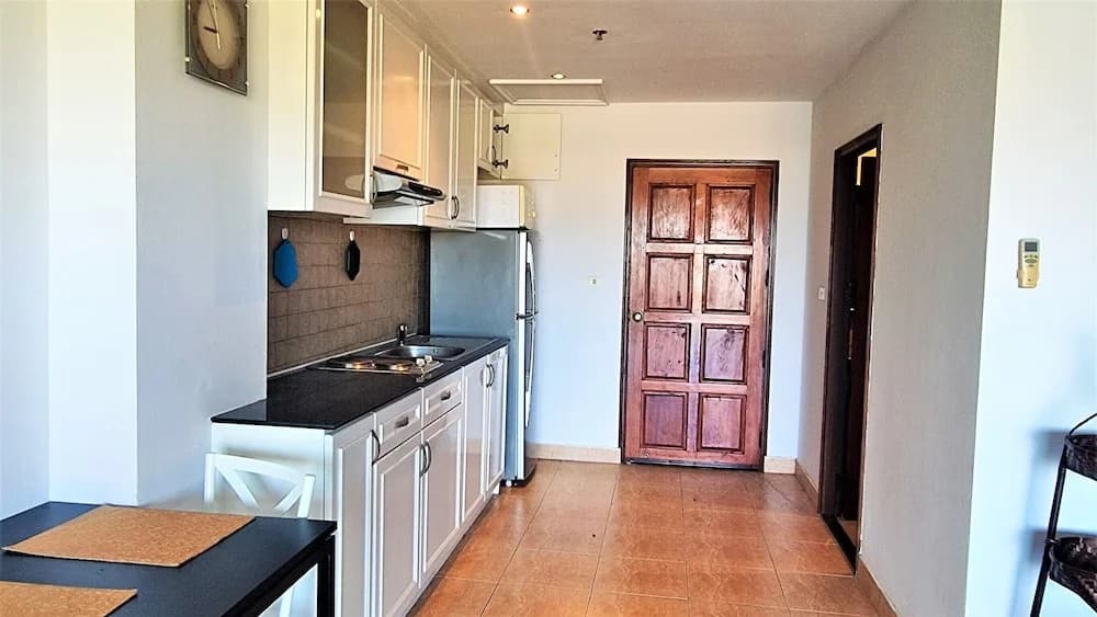 Large Studio Condo Jomtien - photo 22