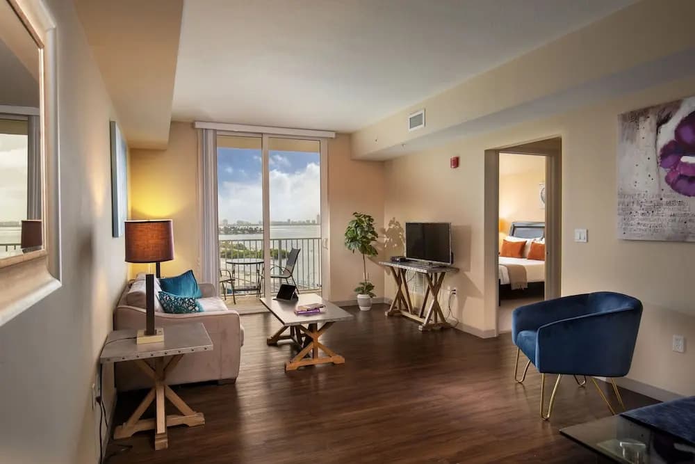 Shorecrest Miami Bay - photo 2