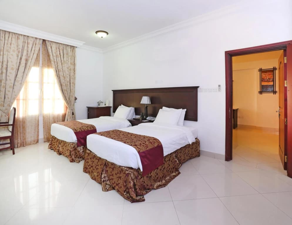 Al Maha International Hotel - photo 4