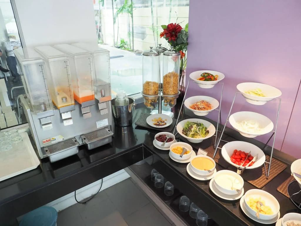 Palette Bella B All Suites Bangkok Hotel - photo 12