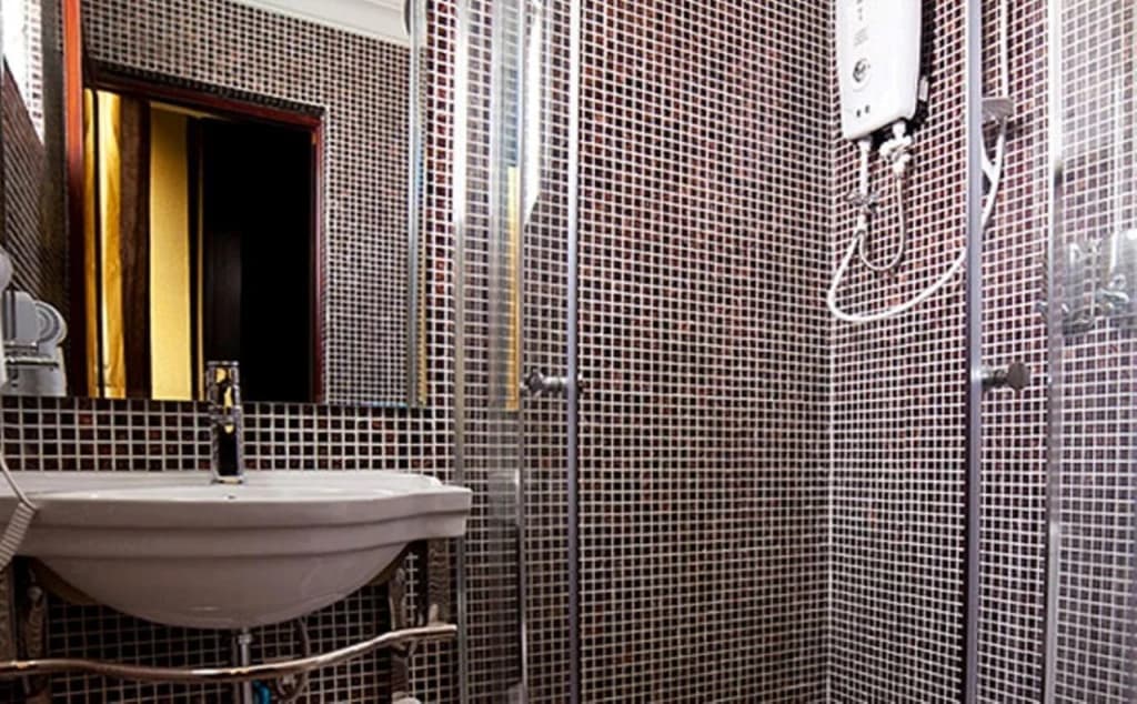 Valenza Hotel & Cafe - photo 8