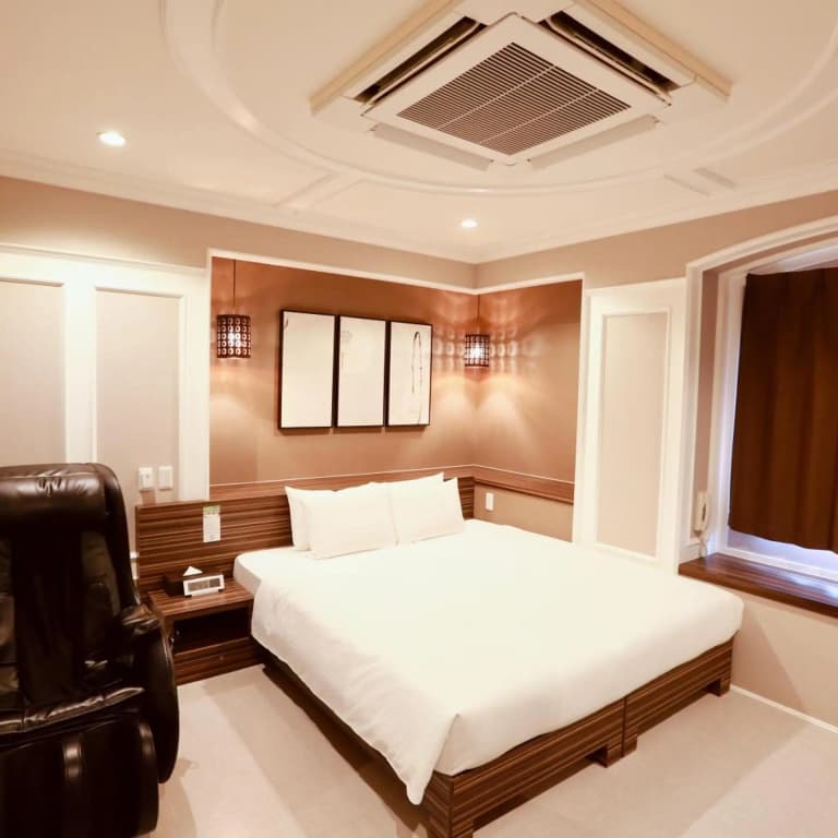 Hotel 88 Shinsaibashi - photo 48