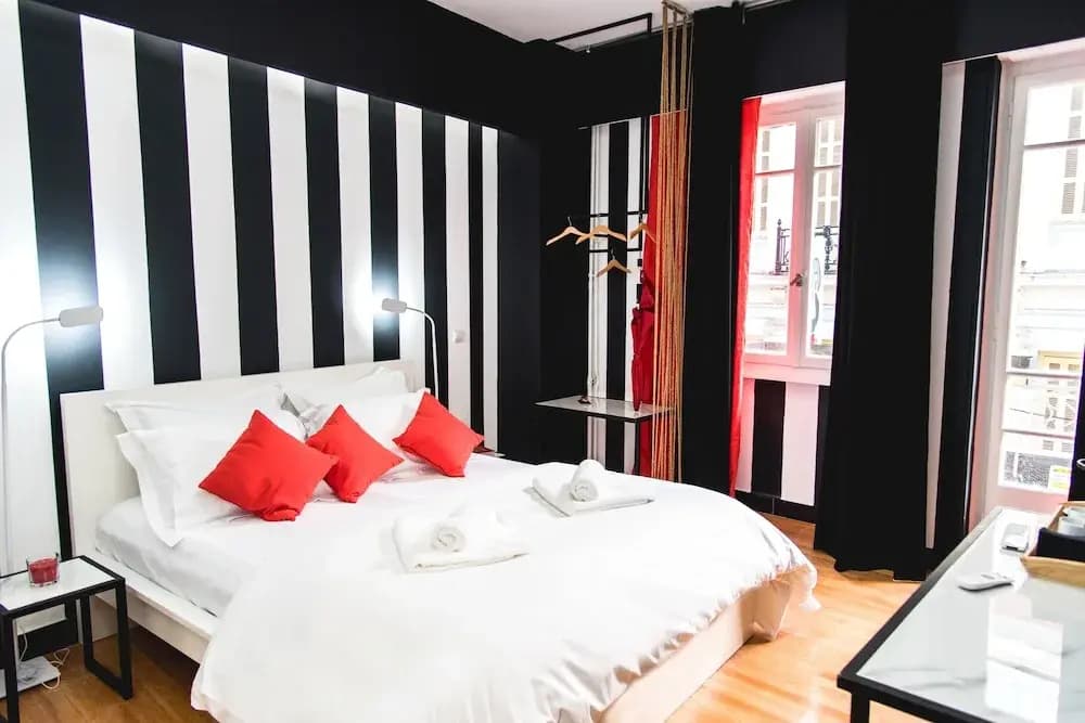 Home plus pathos junior suite - photo 5