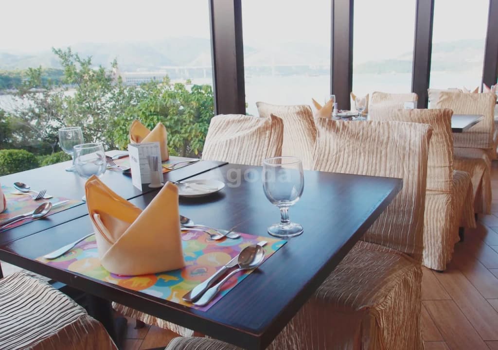 Noah's Ark Hotel & Resort - photo 24