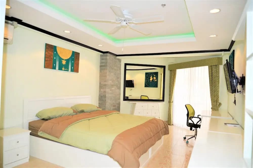 Sleek 1 bed Condo Jomtien - photo 1