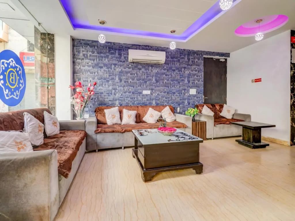 OYO 80200 Olive Inn - photo 2