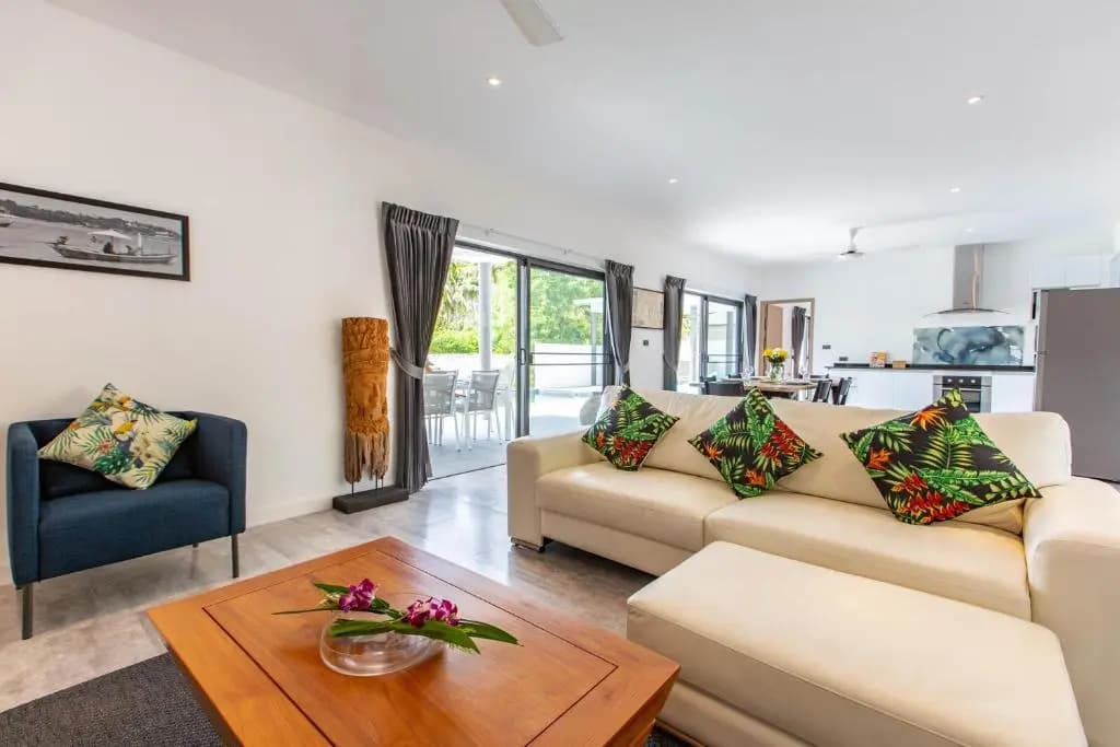 Villa Nirvana 3 Br, 500m from the beach - photo 2