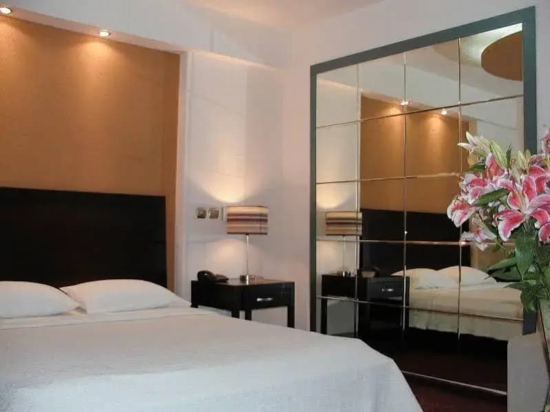 New Victory Hotel - photo 5