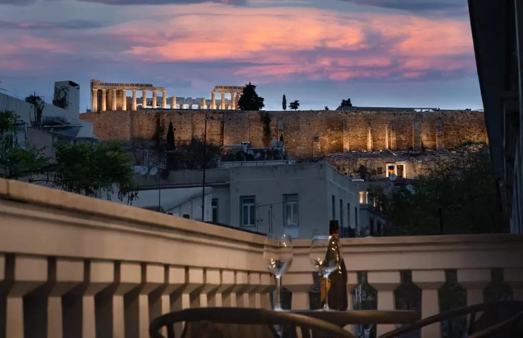 Acropolis Apartment with a unique view - photo 1