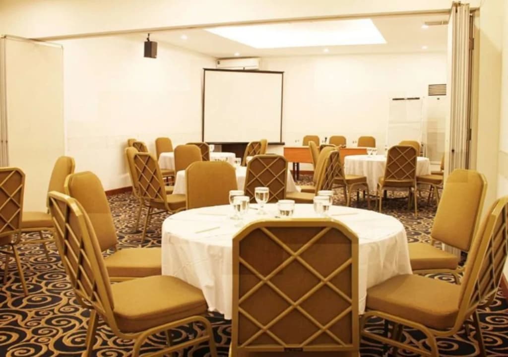 Grand Cemara Hotel - photo 21