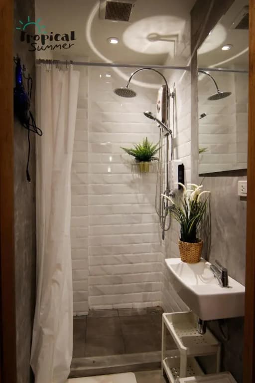 Tropical Summer Hostel - photo 9