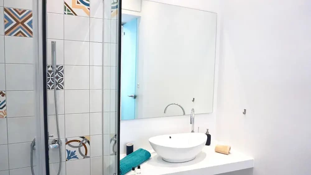 Lux Central Apt in Athens - photo 9