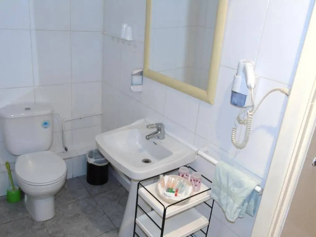 Hostal Aribau - photo 7
