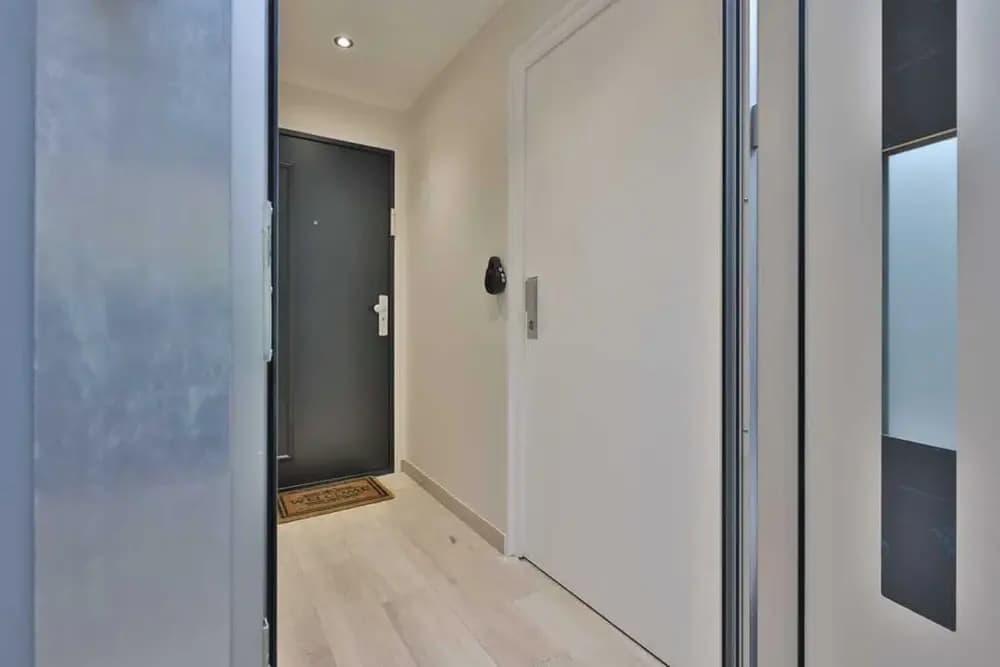 Newly Renovated Appartement Canal de L'ourq - photo 11