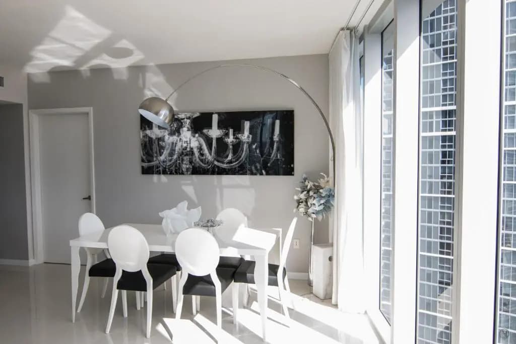 Luxury 5star Condo at 34th floor Icon Brickell 1 bed one bath - photo 11
