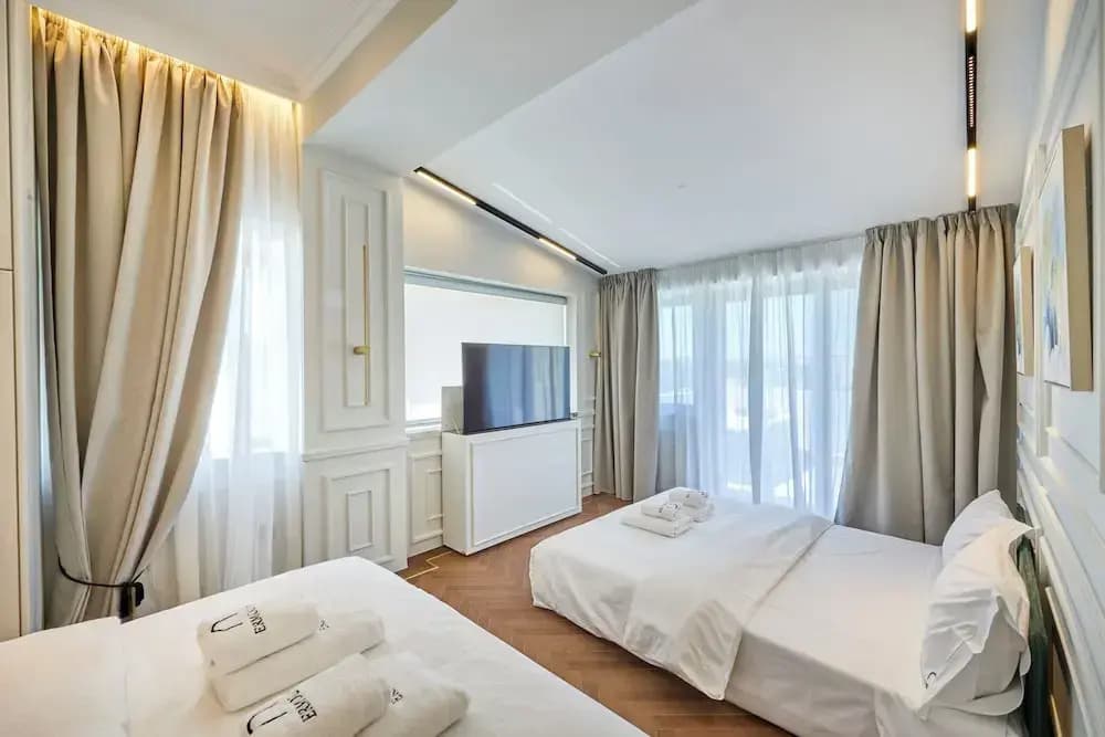Ermou 99 Intelligent Private Suites - photo 6