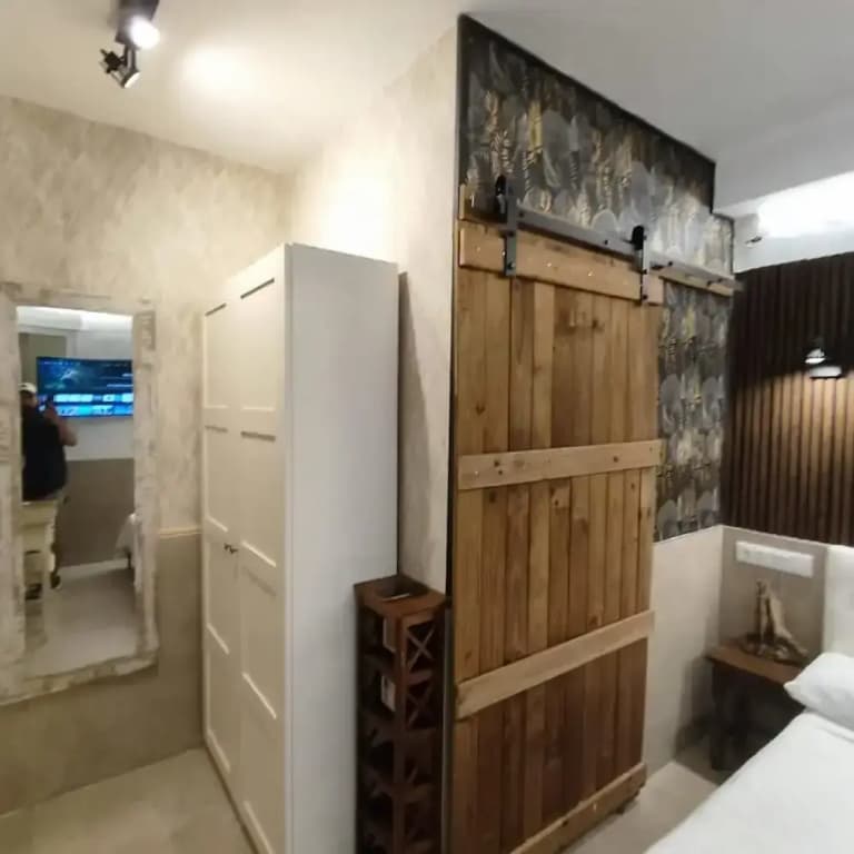 House with 9 private rooms Hostel - photo 37