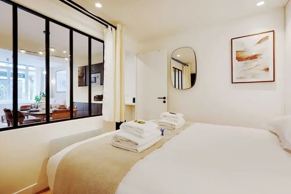 Charming Apartment - 2br/8p - Palais-royal - photo 3