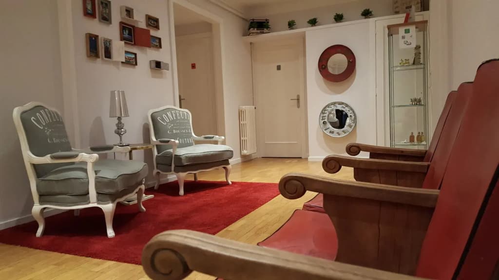 Petit Hotel - photo 9