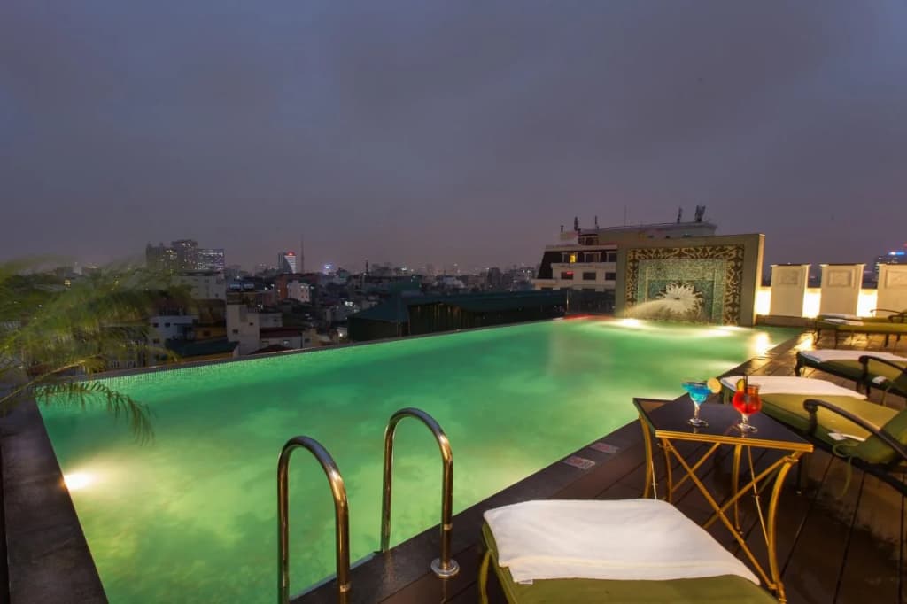 The Lapis Hotel - photo 20