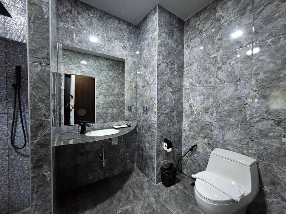 Little Loft Hotel - photo 10