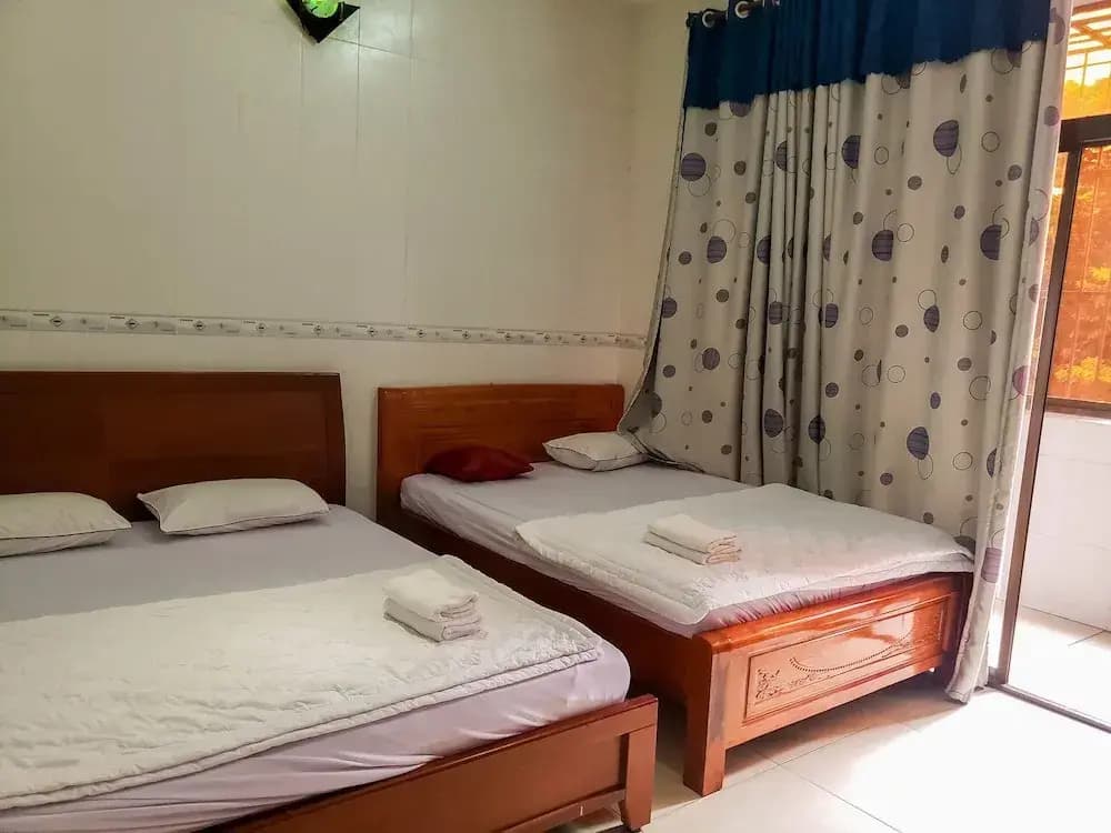 Dong Thuy by OYO Rooms - photo 3