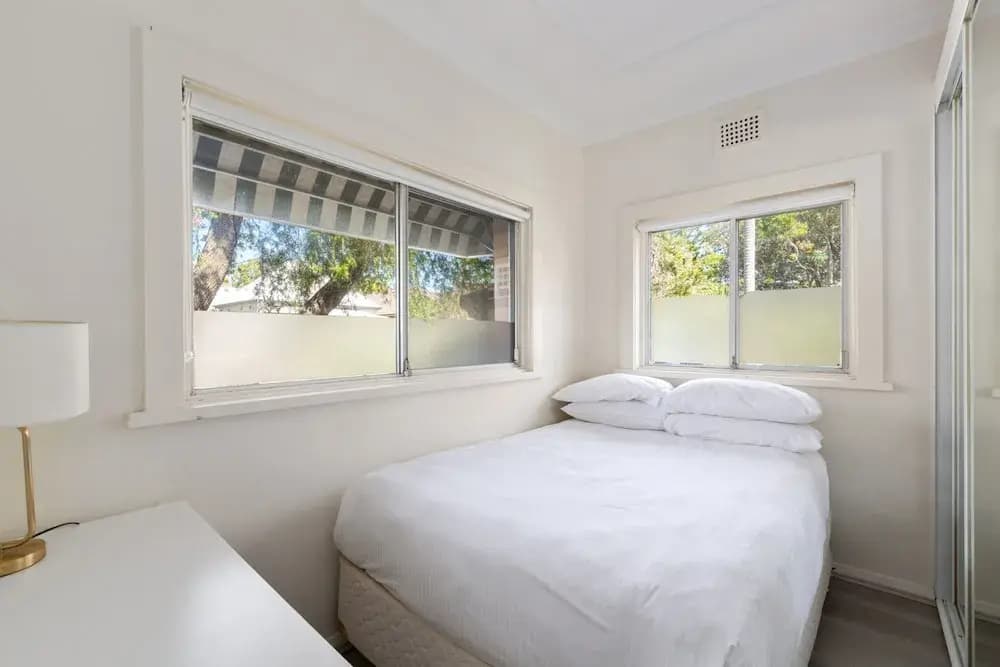 2-bed Apartment Near Manly Beach - photo 3