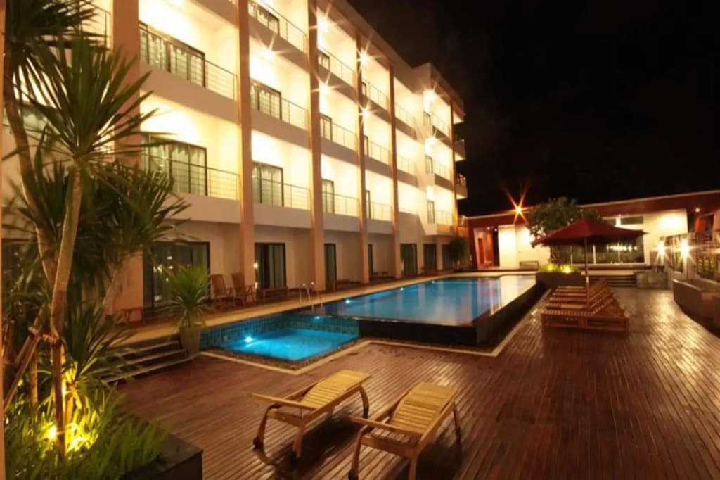 Paragon Suites Resort - photo 9