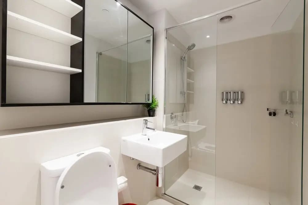 CLARK, 1BDR Melbourne Apartment - photo 8