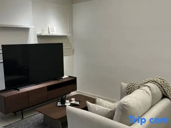 Modern Studio Escape - photo 5