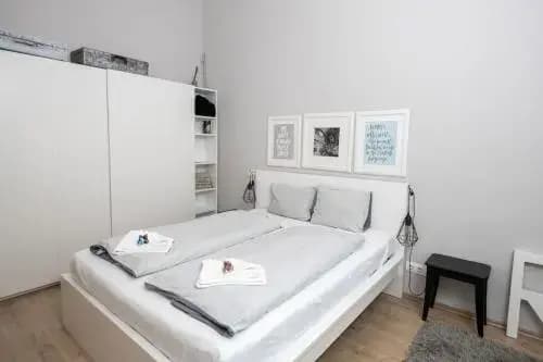 Jet Setter Opera Apartment - photo 5