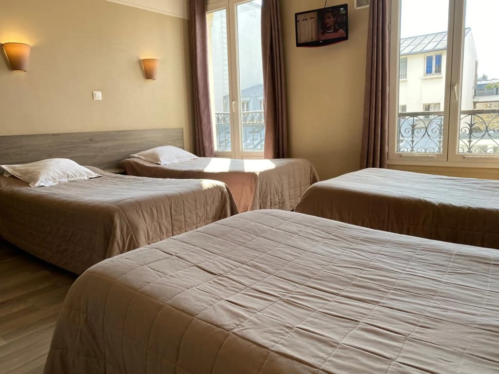 Hotel Angleterre - photo 6