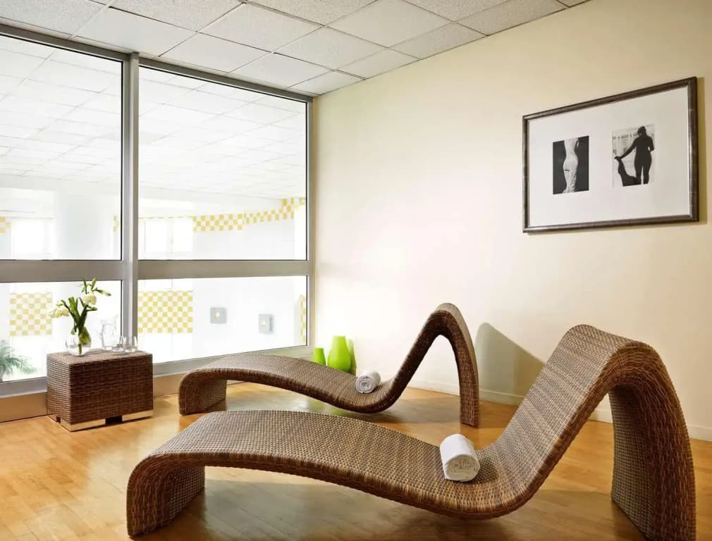 Van der Valk Hotel Paris CDG Airport - photo 8