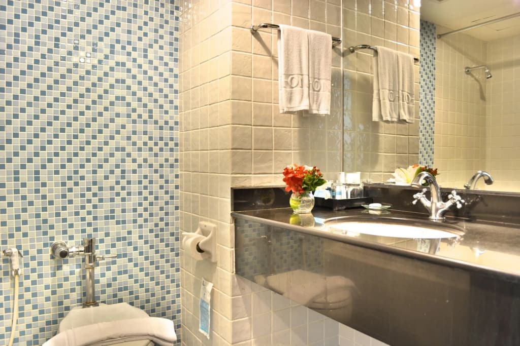 Blue Cabin Hotel (Formerly A-ONE New Wing Hotel) - photo 10