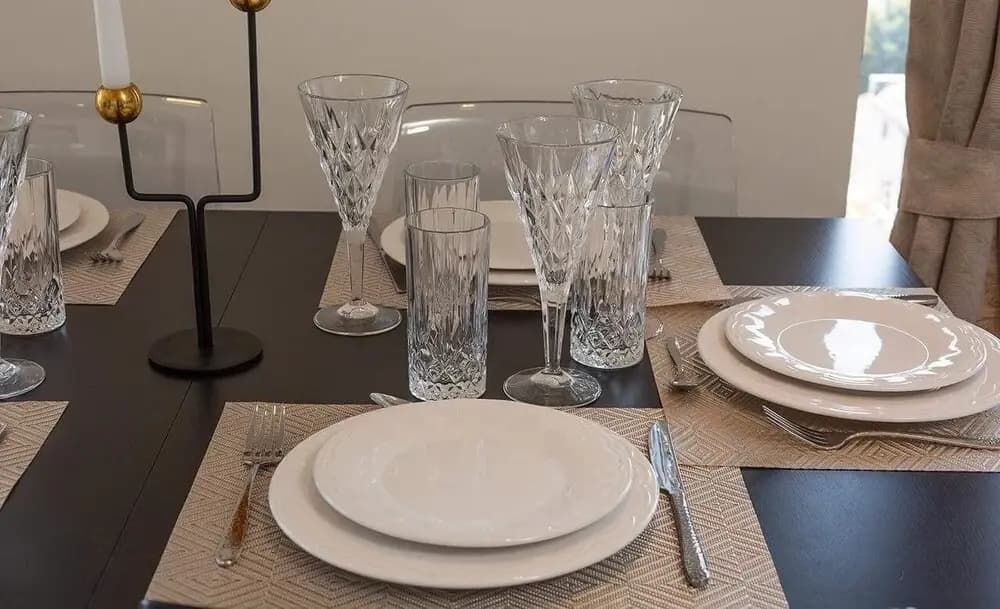 2 Bed Luxury Apartment in N. Greenwich - photo 10