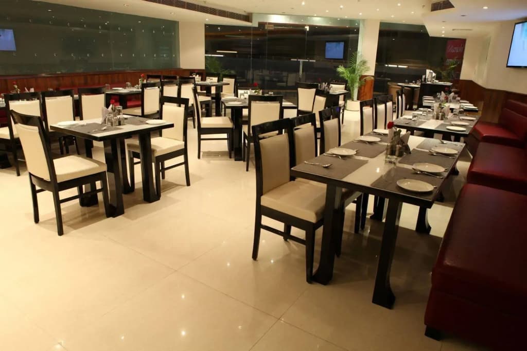Hotel Ramhan Palace - photo 14
