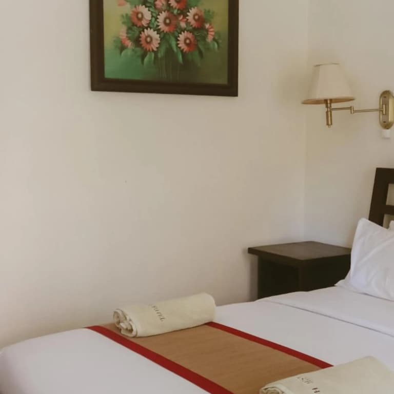 Puri Asih Hotel - photo 6