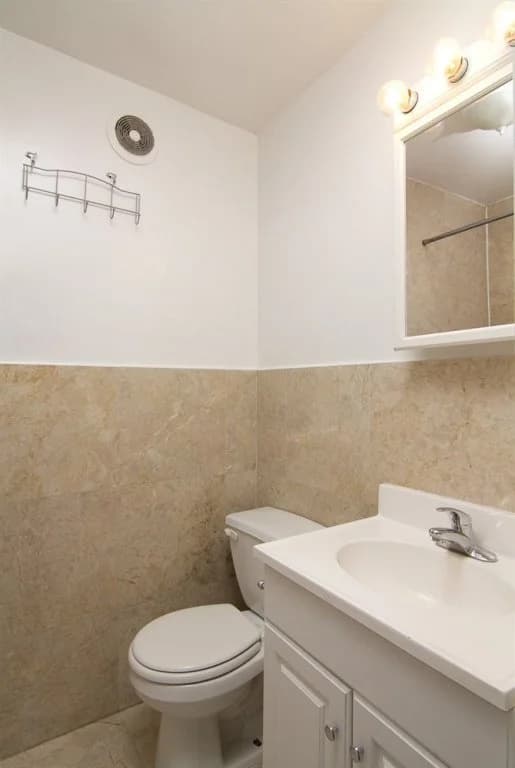 West 46th Street Apartment - photo 42