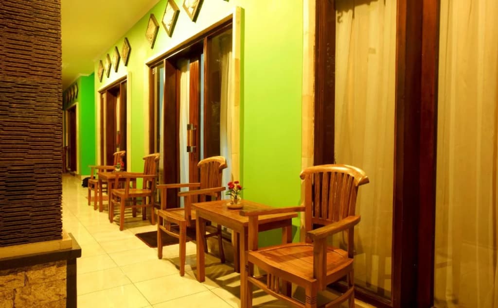 Budhas Guest House - photo 13