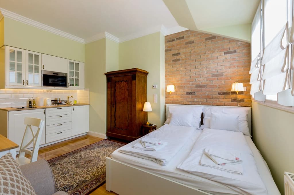 Roland Apartments - photo 6
