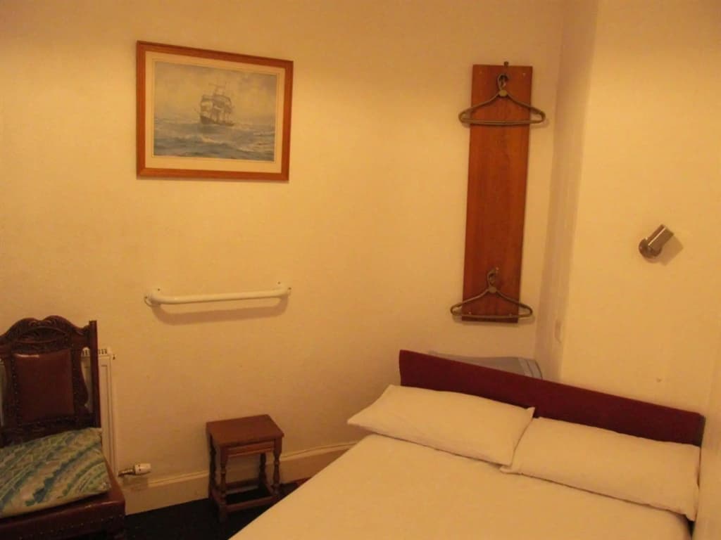 Lantern Guest House - photo 2