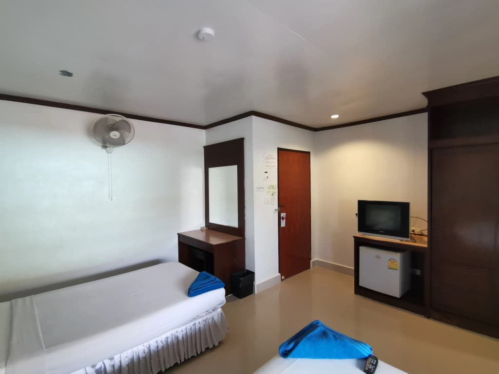 PK Mansion - photo 3