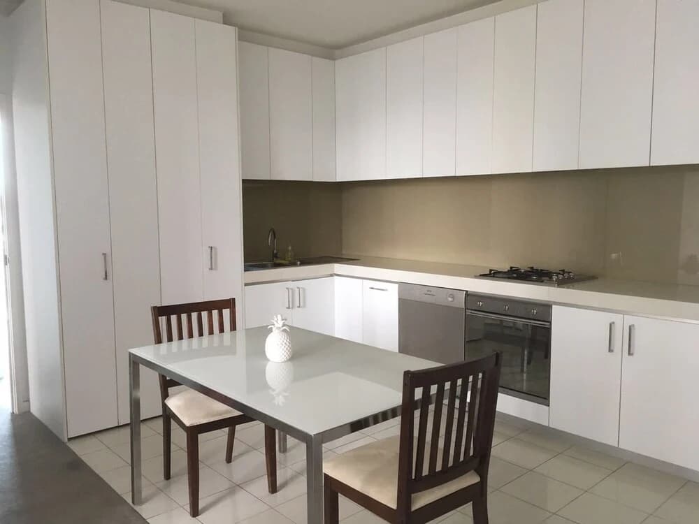 v Apartment - photo 9