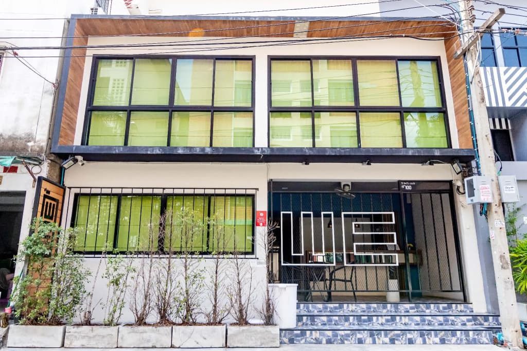 We Living Space - main photo