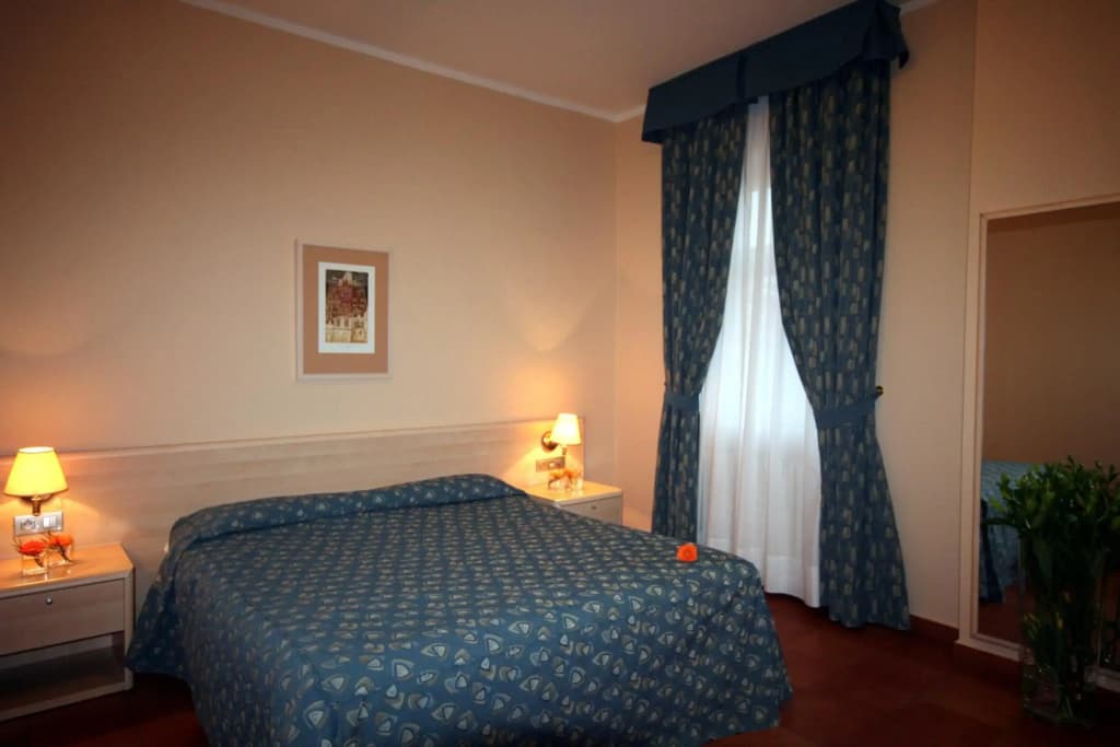 Hotel Caesar Prague - photo 4